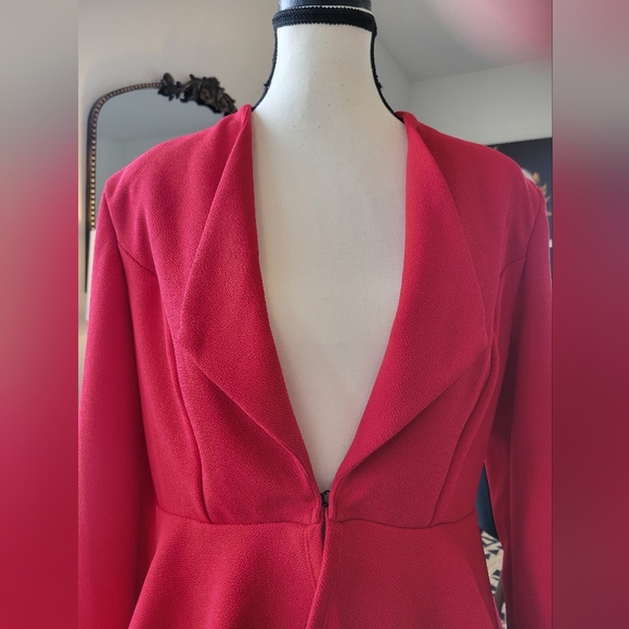 3/$30 SHEIN Vibrant Red Women's Blazer - Picture 3 of 8